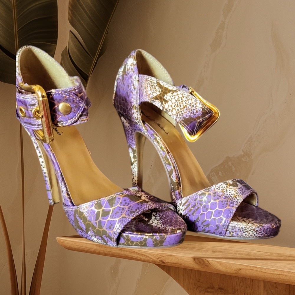 Michael Antonio Purple Snakeskin Heels – Size 7.5 EUC